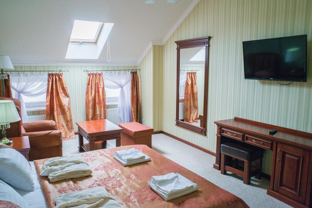 Sapsan Hotel Ternopil Ruang foto