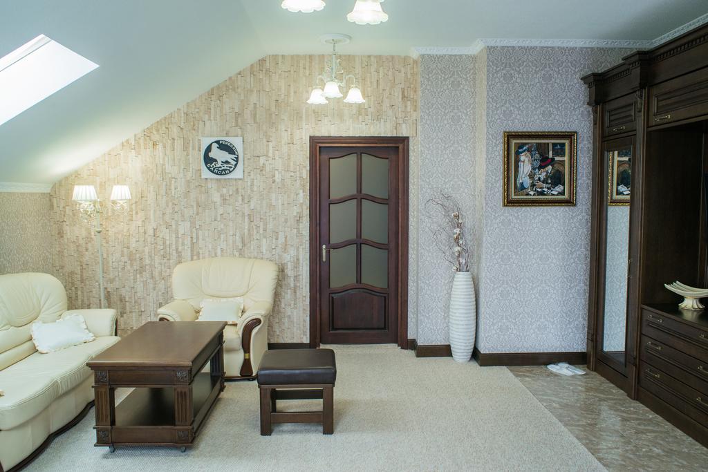 Sapsan Hotel Ternopil Ruang foto