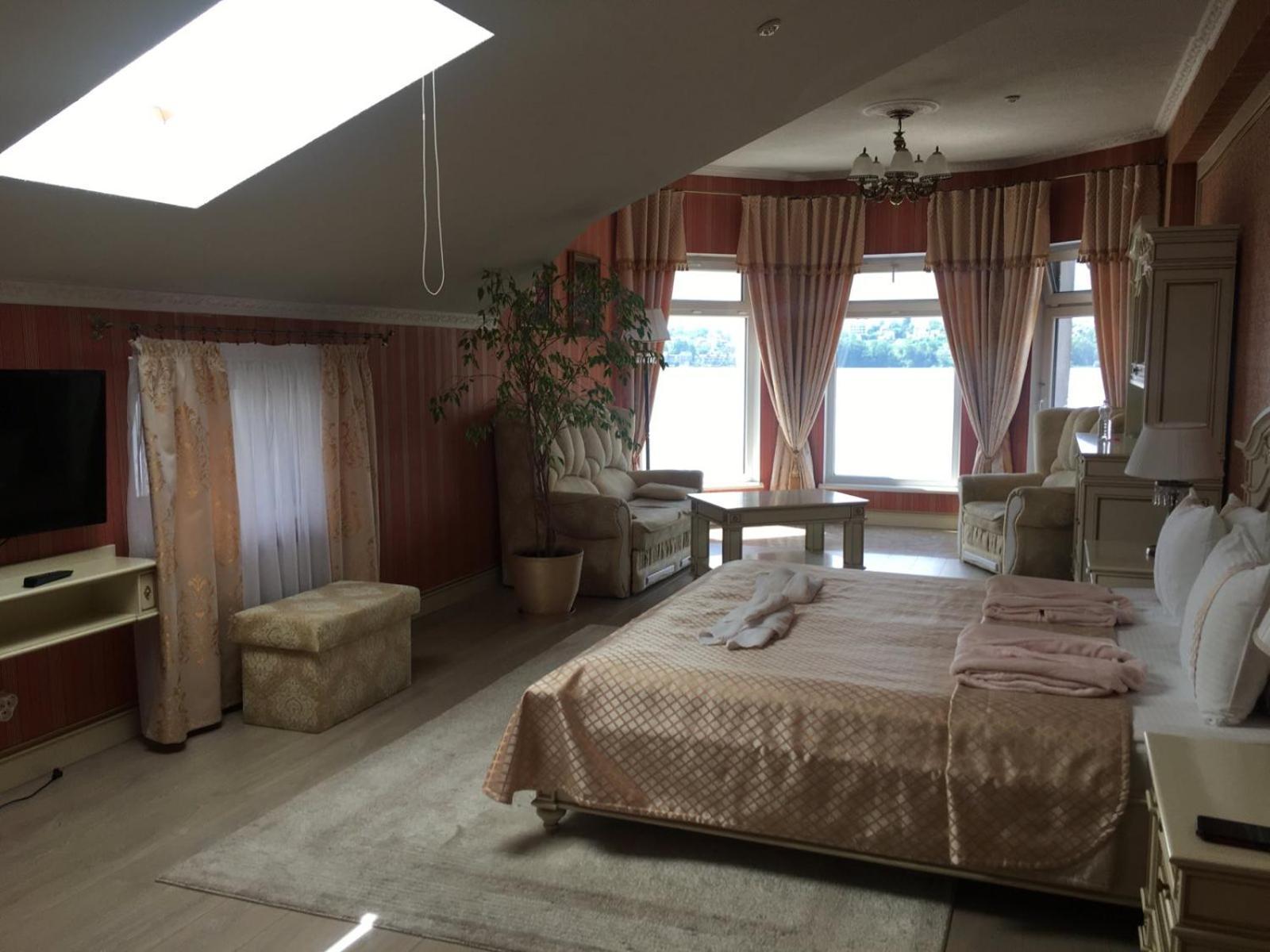 Sapsan Hotel Ternopil Ruang foto
