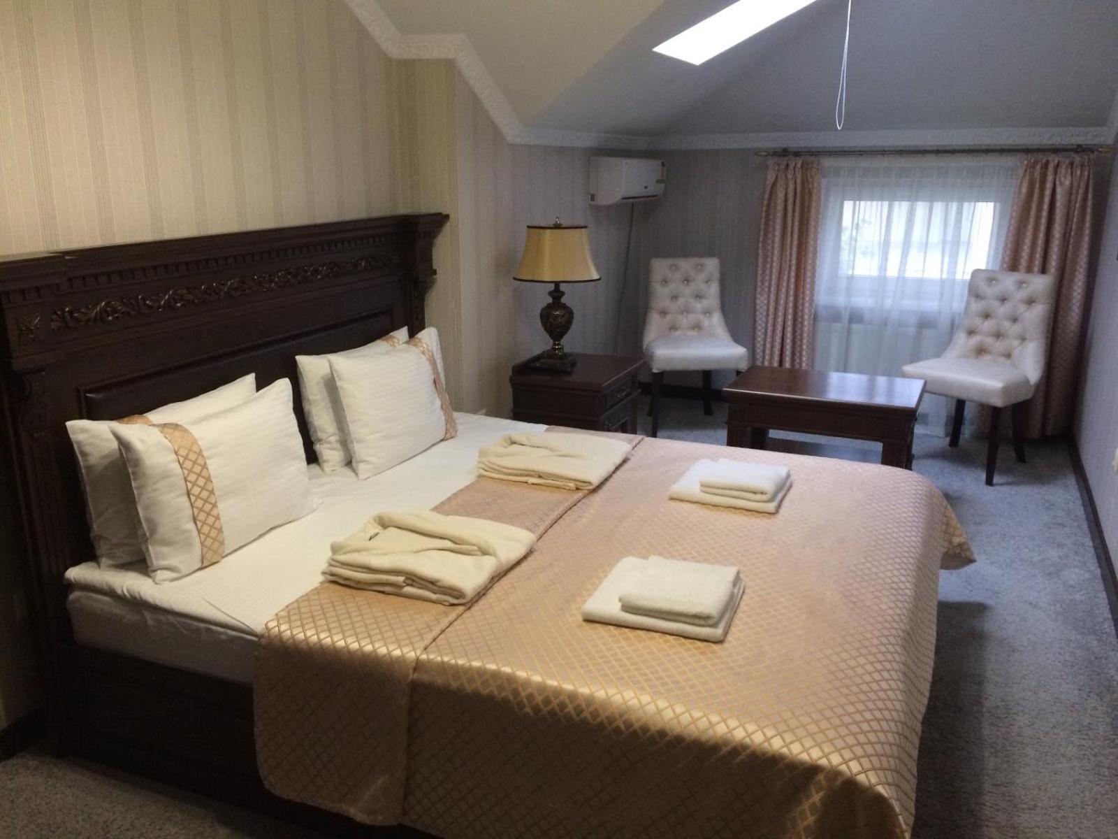 Sapsan Hotel Ternopil Ruang foto
