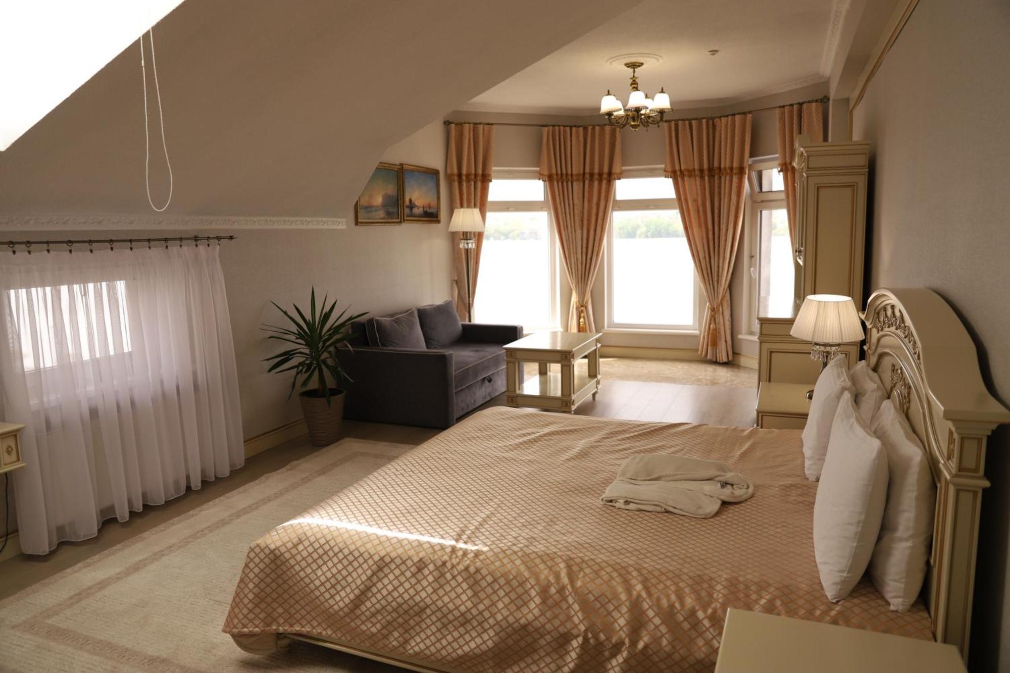 Sapsan Hotel Ternopil Bagian luar foto