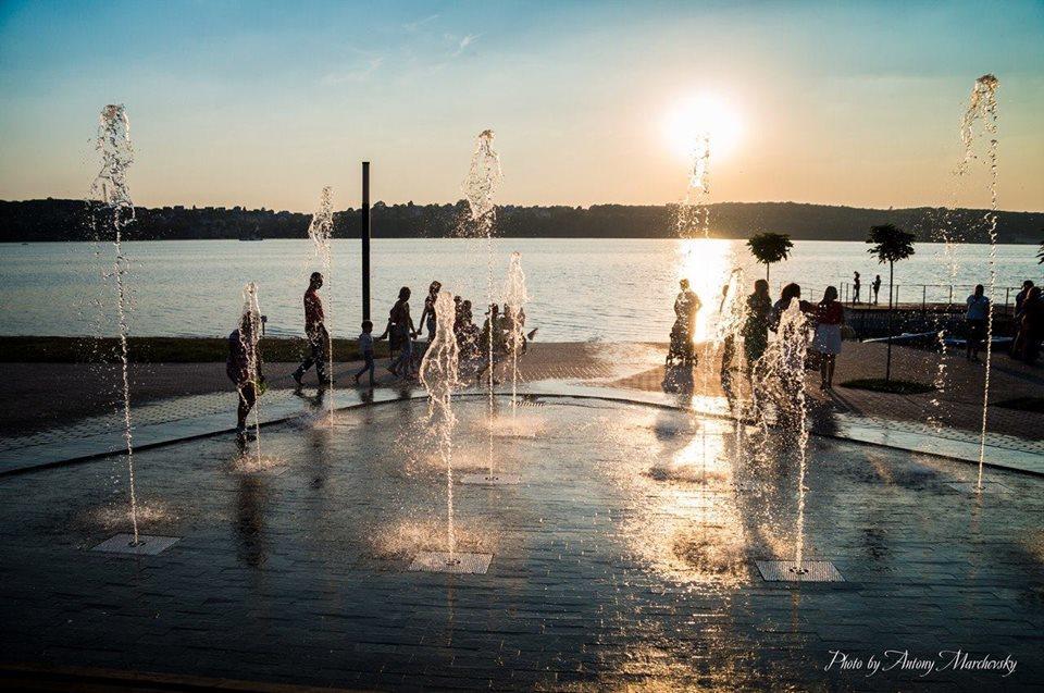 Sapsan Hotel Ternopil Bagian luar foto